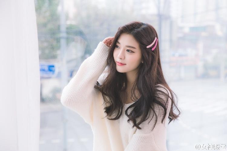 中俄界江乌苏里江明水期开渔 渔民喜获第一网鲜鱼